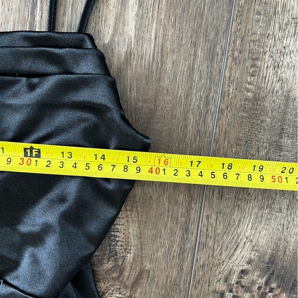 Windsor Junior Women’s Black Satin Mini Dress Draped Sweetheart Cocktail Size L - Picture 8 of 13